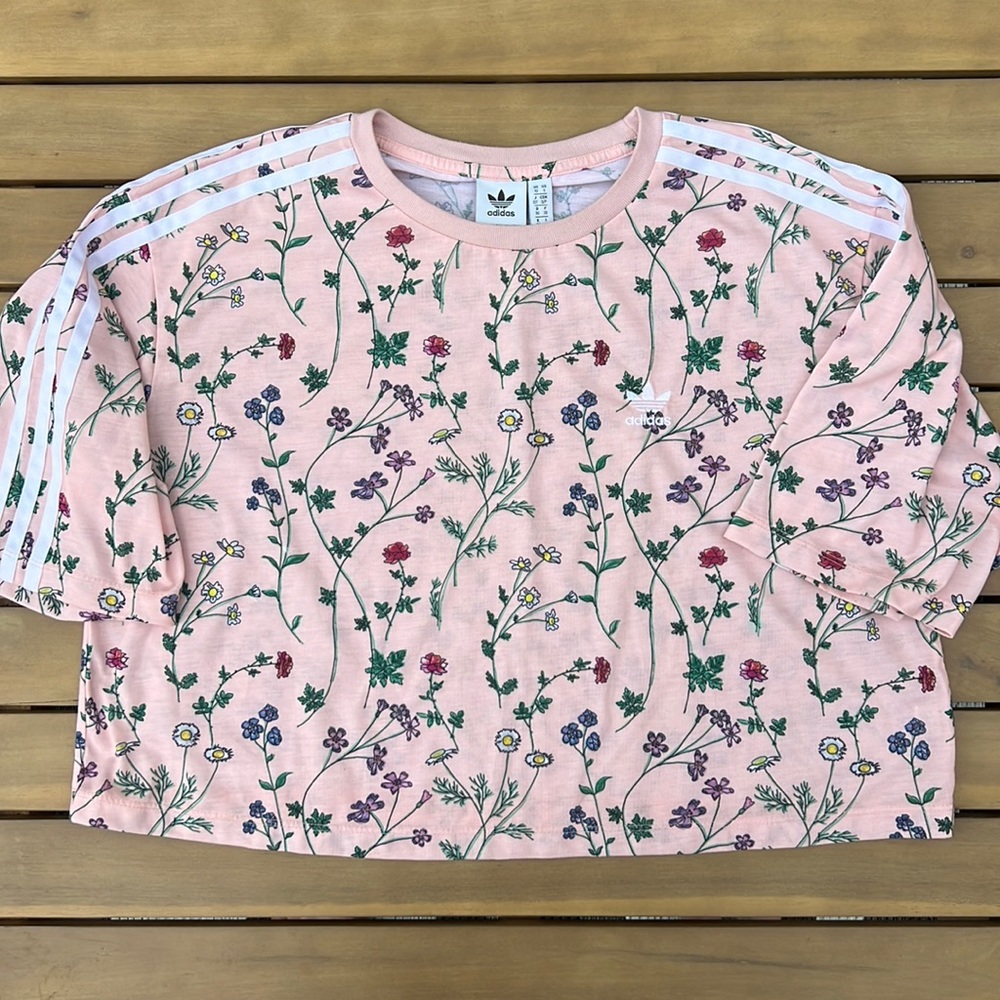 ADIDAS Crop Top